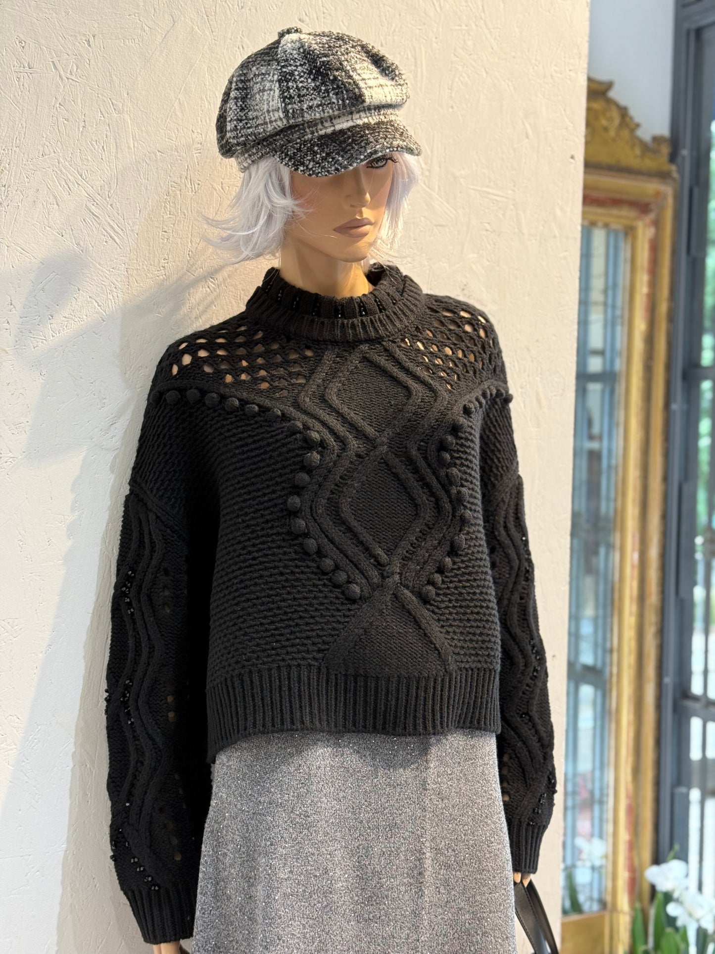 MAGLIA IN LANA CON TRAFORATURE LIUJO