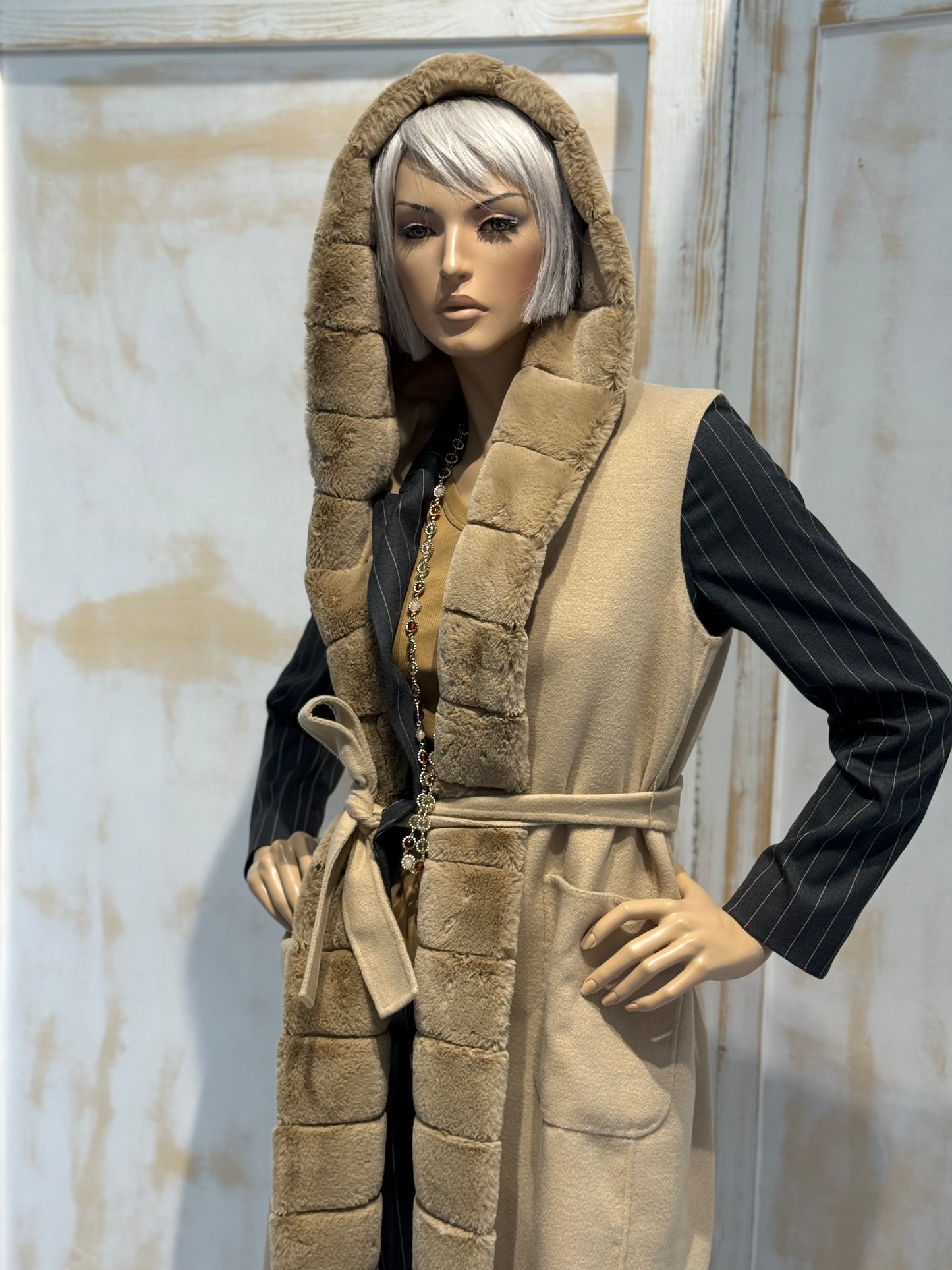 Gilet con cintura Emme Marella