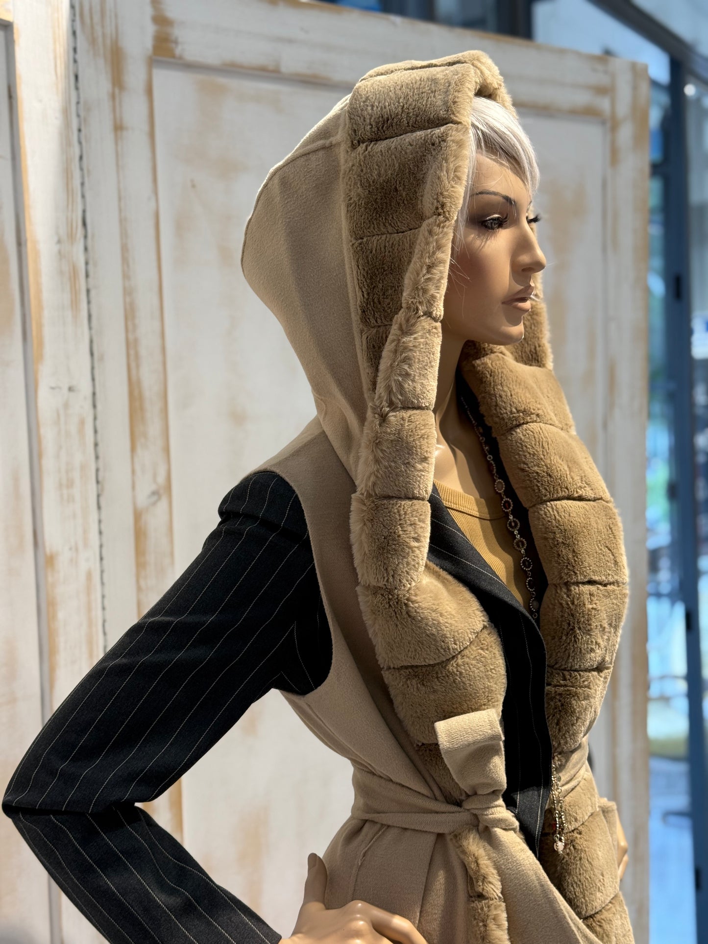 Gilet con cintura Emme Marella