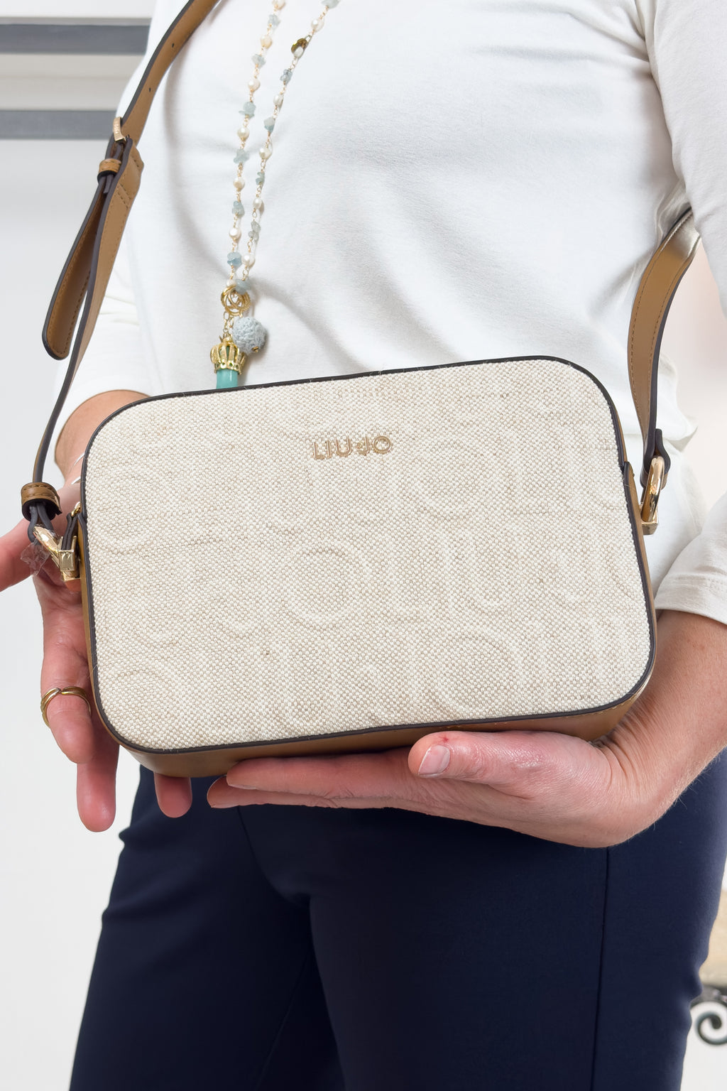Borsa tracolla camera case media in canvas LIU JO
