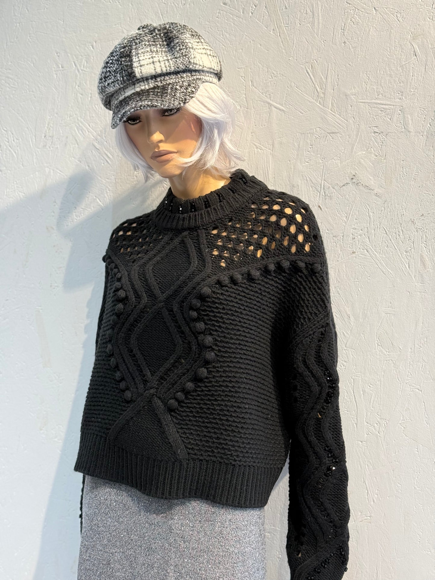 MAGLIA IN LANA CON TRAFORATURE LIUJO