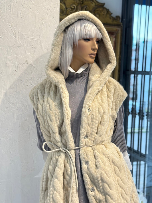 GILET IN TEDDY CON CAPPUCCIO LIU.JO