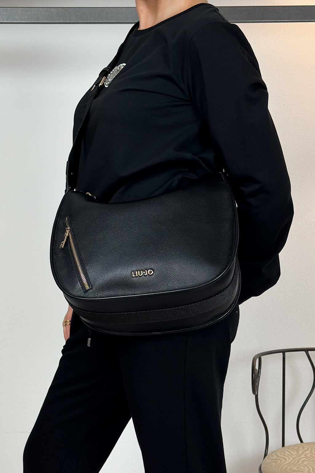 Borsa Hobo media con tracolla LIU JO