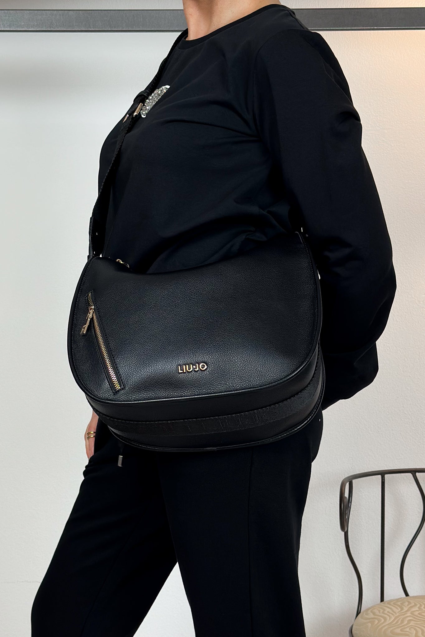 Borsa Hobo media con tracolla LIU JO