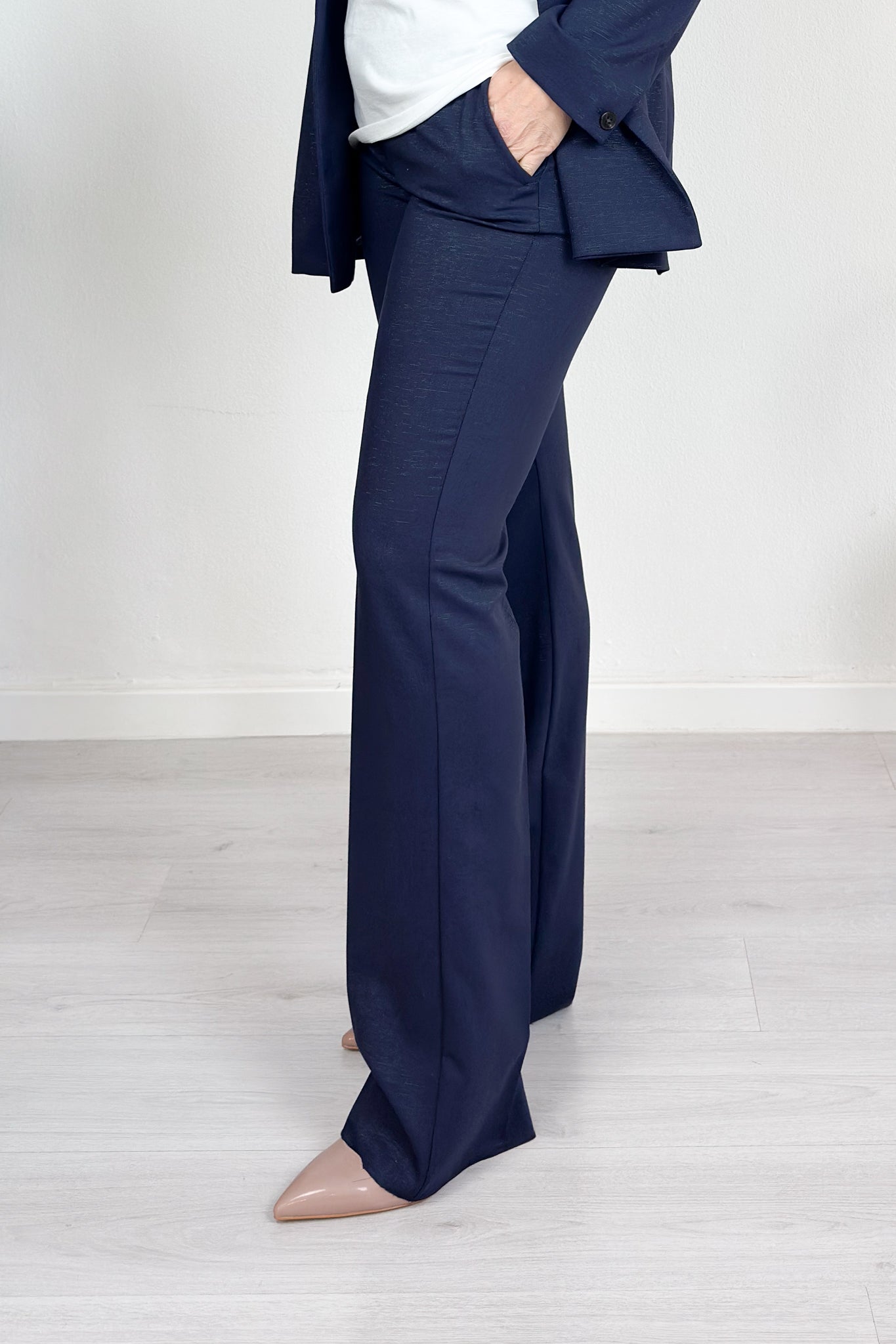 Pantalone fluido con lamé EMME