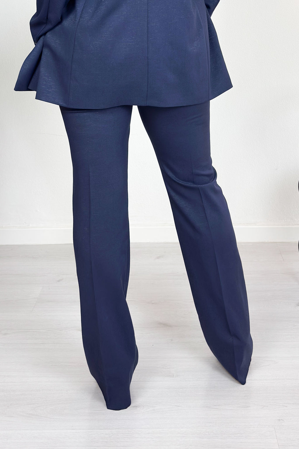 Pantalone fluido con lamé EMME