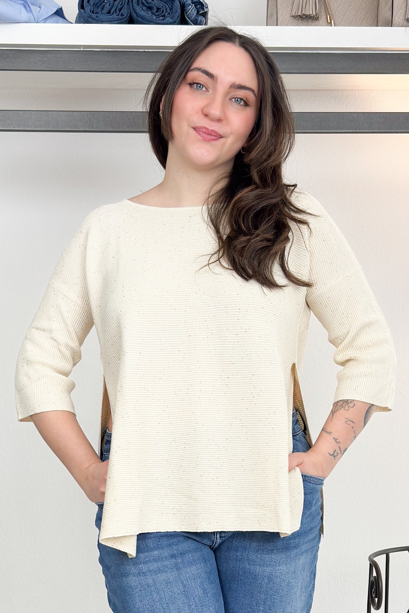 Maglia con spacchi e micropaillettes EMME