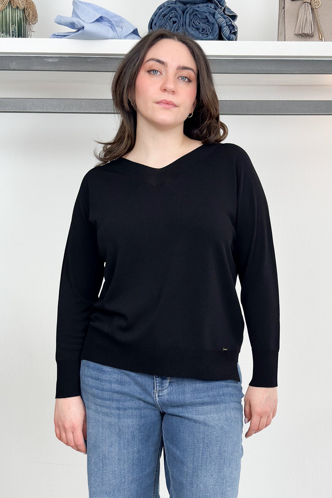 Maglia over in viscosa scollo a V  KAOS