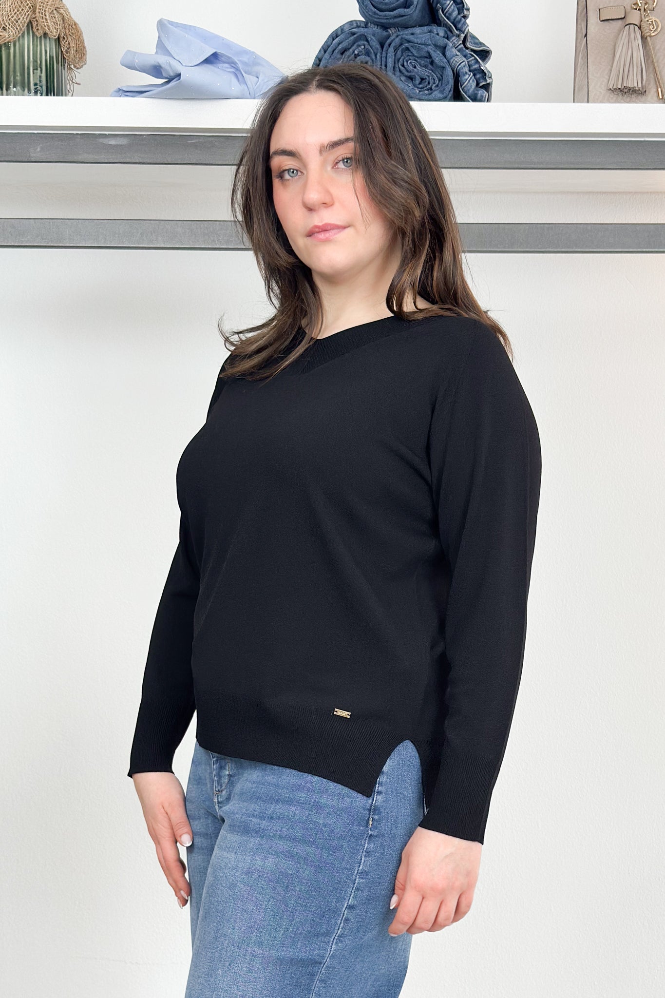 Maglia over in viscosa scollo a V  KAOS