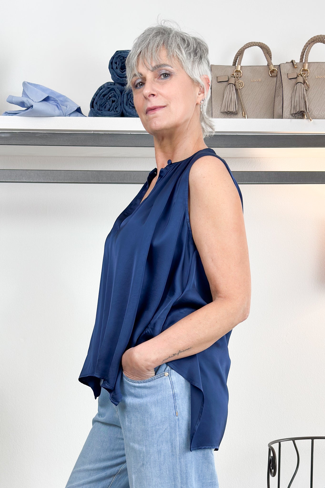 Blusa in raso KAOS