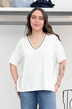Tshirt over scollo a V KAOS