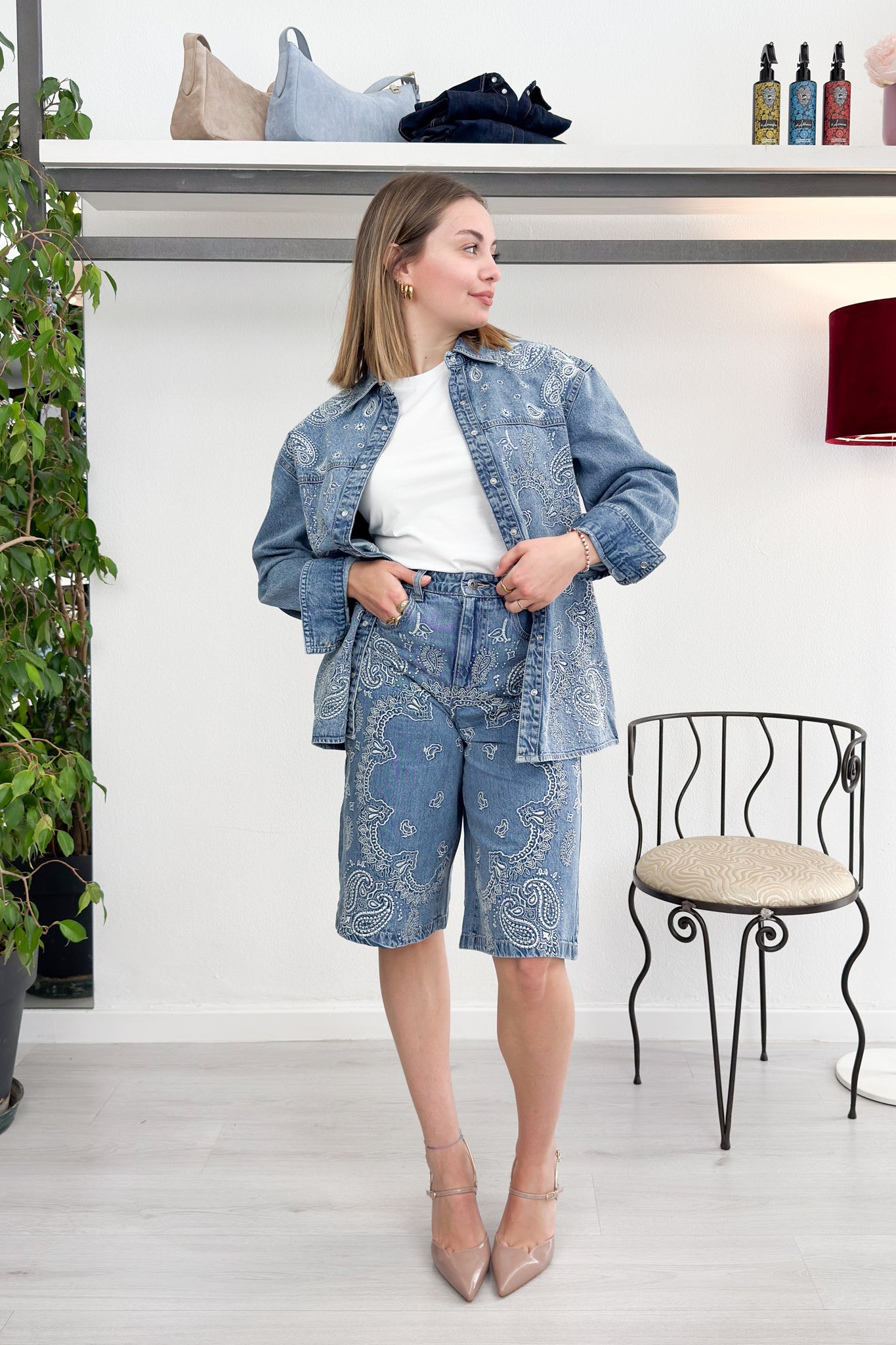 Bermuda in denim con ricamo bandana LIU JO
