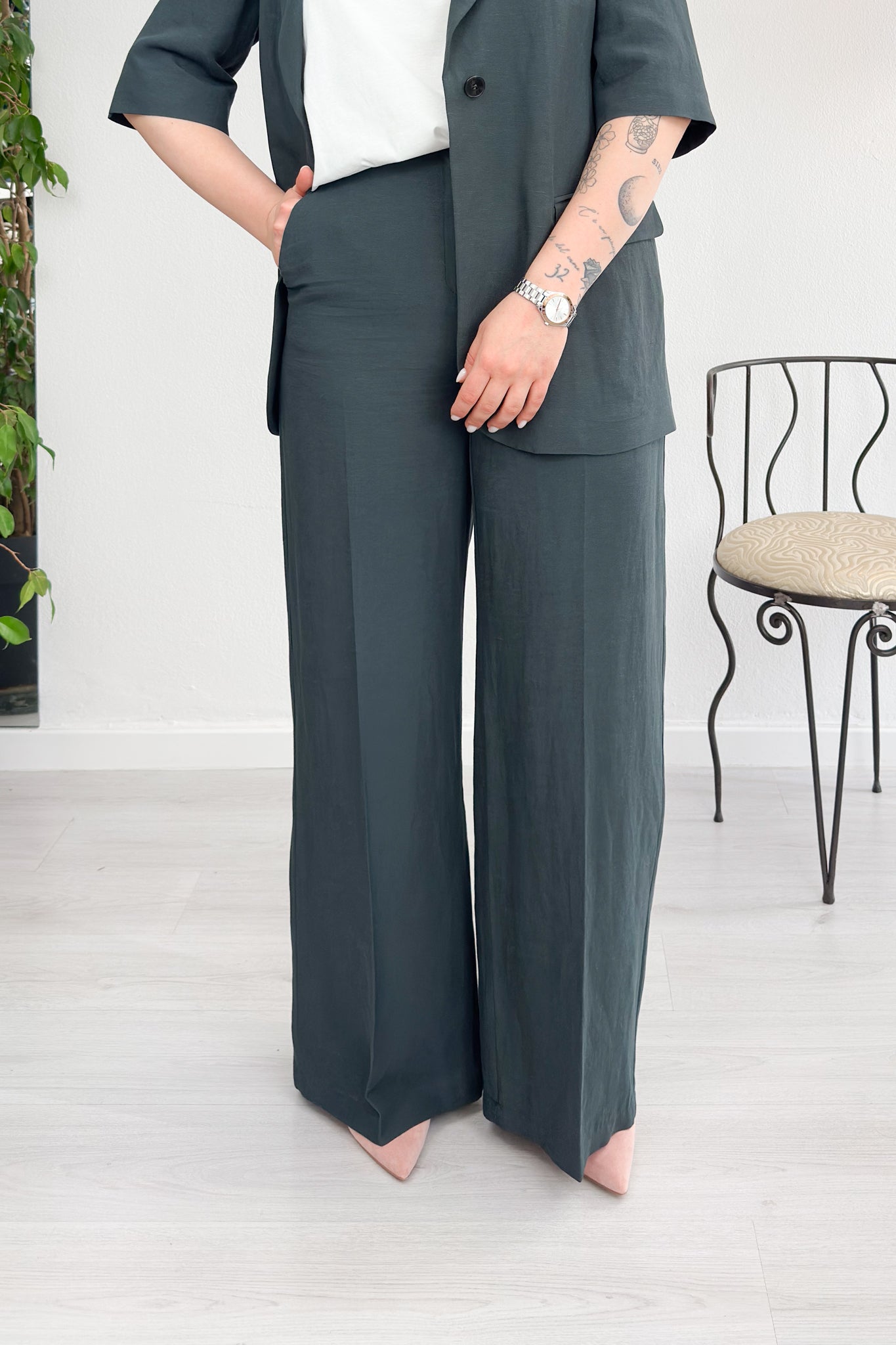 Pantalone flare in viscosa e lino EMME