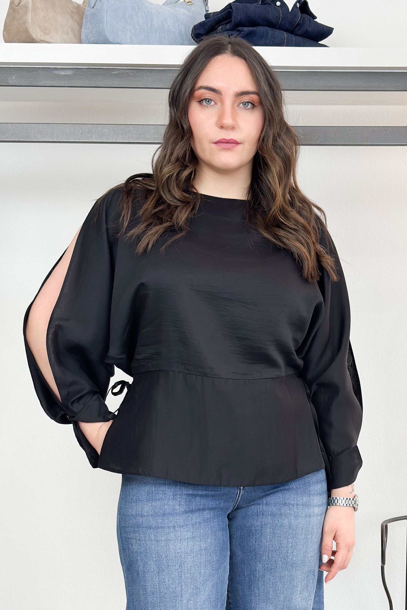 Blusa in mussola con spacco nella manica KAOS