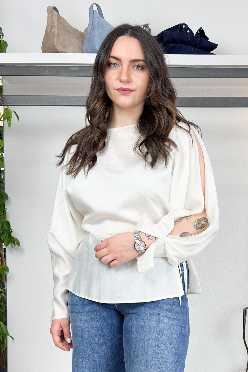 Blusa in mussola con spacco nella manica KAOS