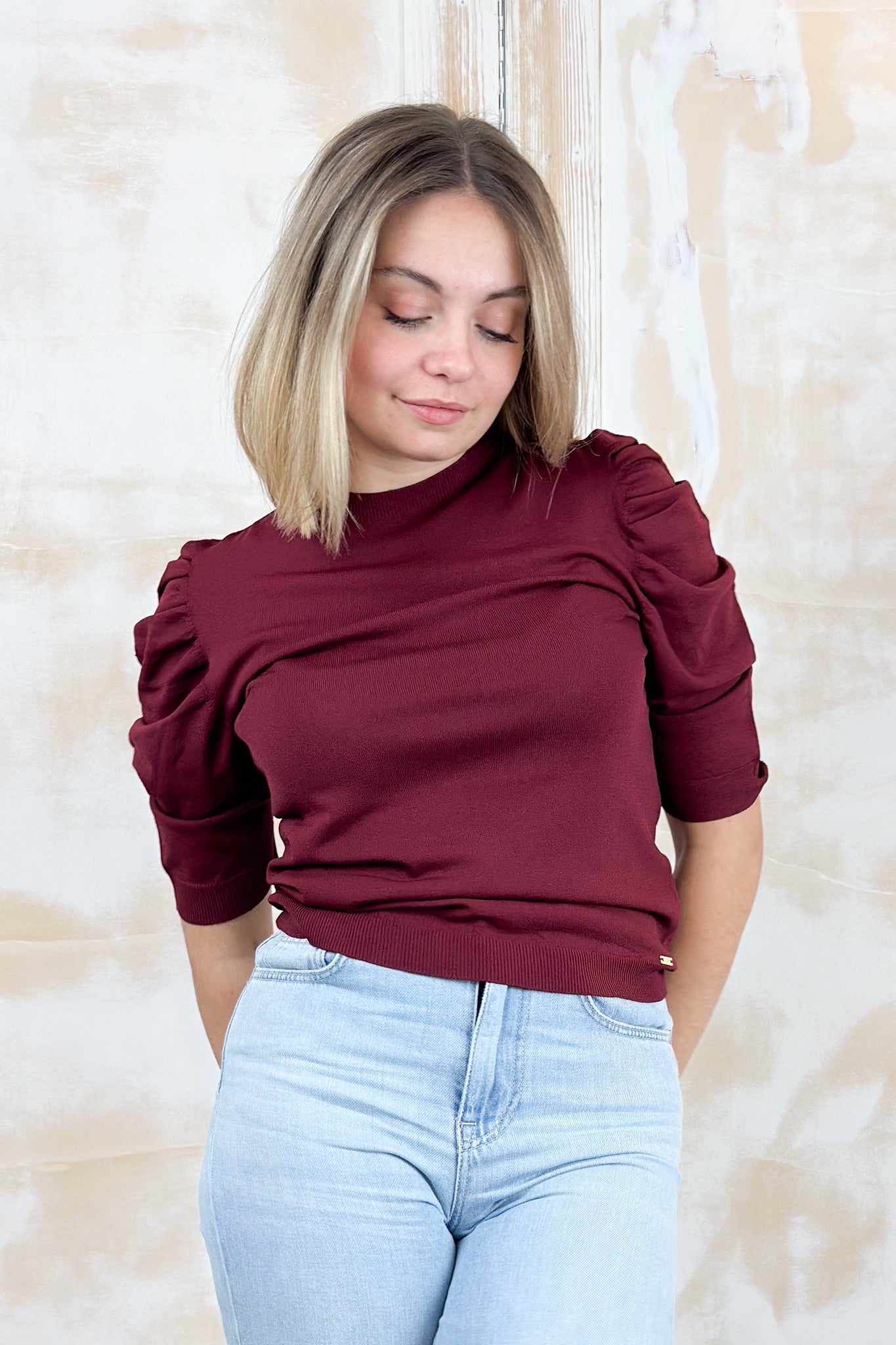 Maglia in filo di viscosa con maniche arricciate KAOS - India