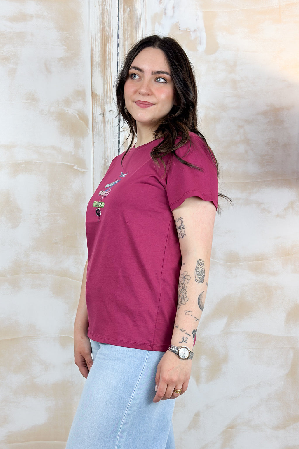 T-shirt con totem sul davanti LIU JO - Scarlet/city
