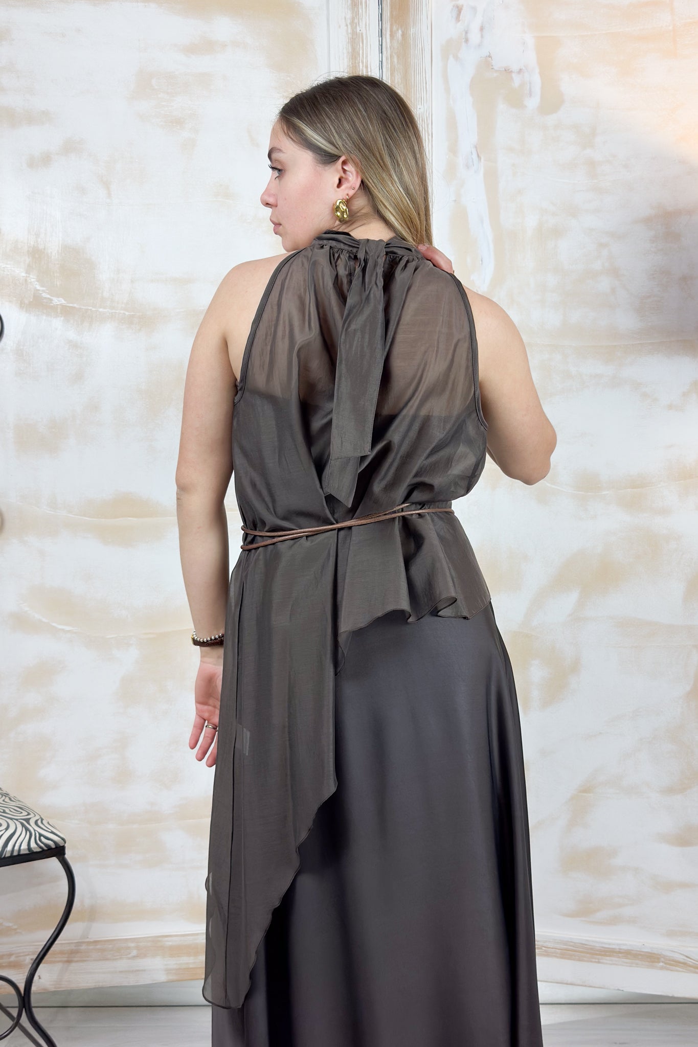 Blusa senza maniche assimetrica  in voile KAOS - Moro