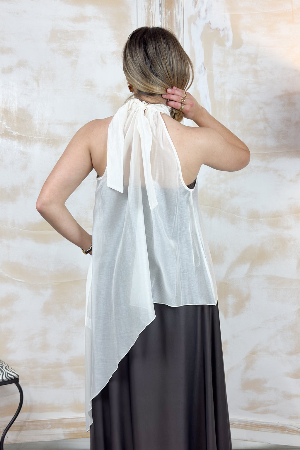 Blusa senza maniche assimetrica  in voile KAOS - Bianco