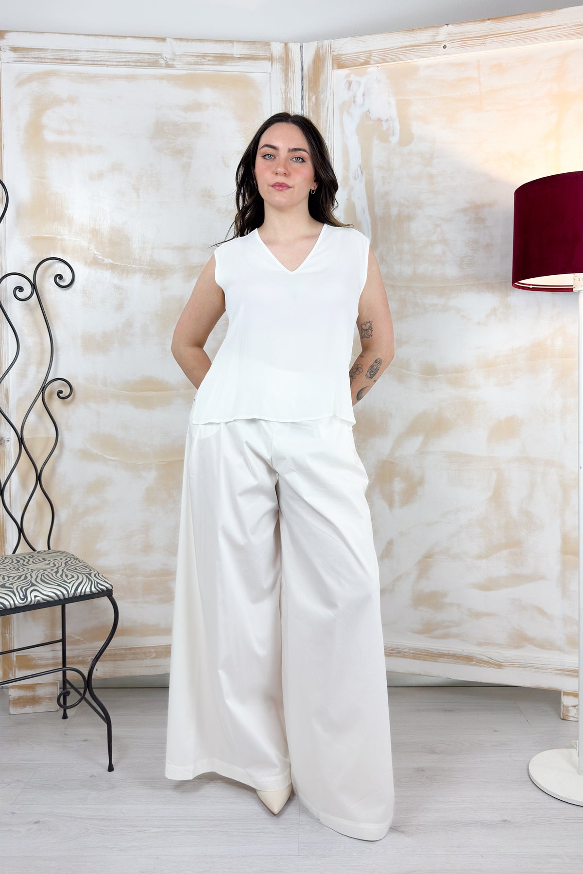 Top scollo a "V" in crepe KAOS - PANNA