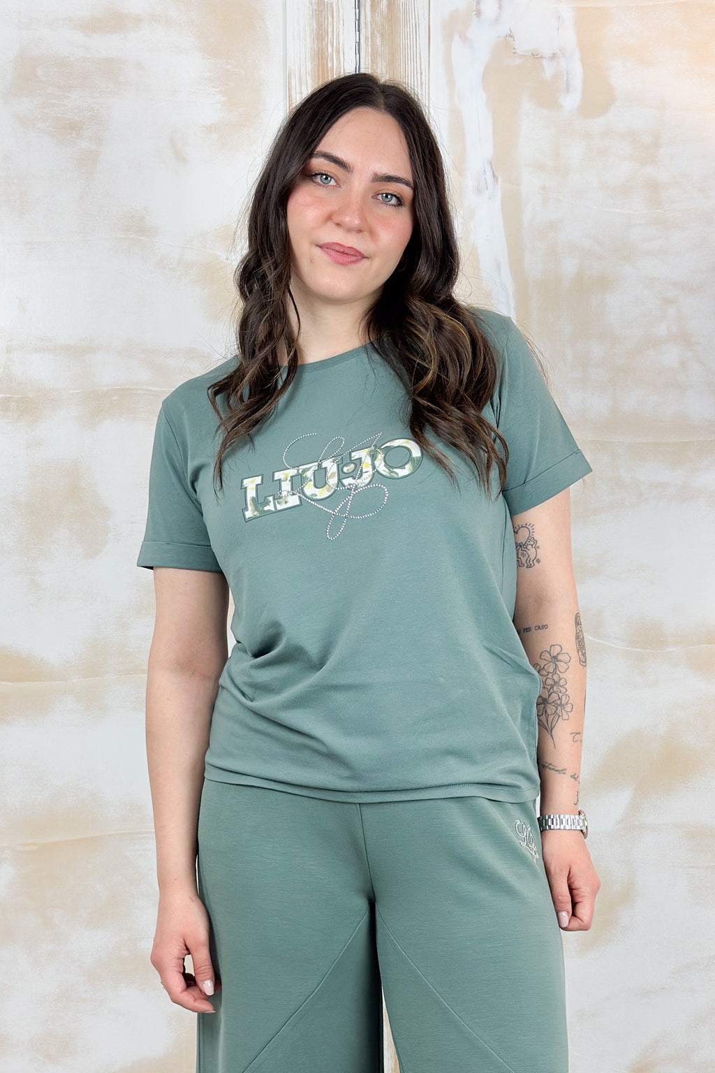 T-Shirt girocollo con logo fantasia LIU JO - Military/liujo fl.gr