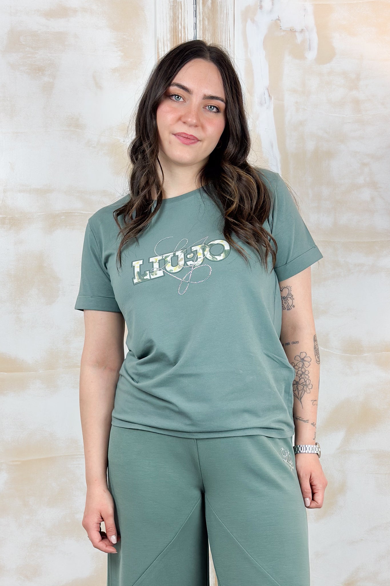 T-Shirt girocollo con logo fantasia LIU JO - Military/liujo fl.gr