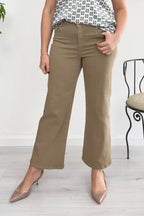 Pantalone in gabardina stretch trombetta EMME