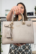 Borsa satchel media con charms logata LIU JO