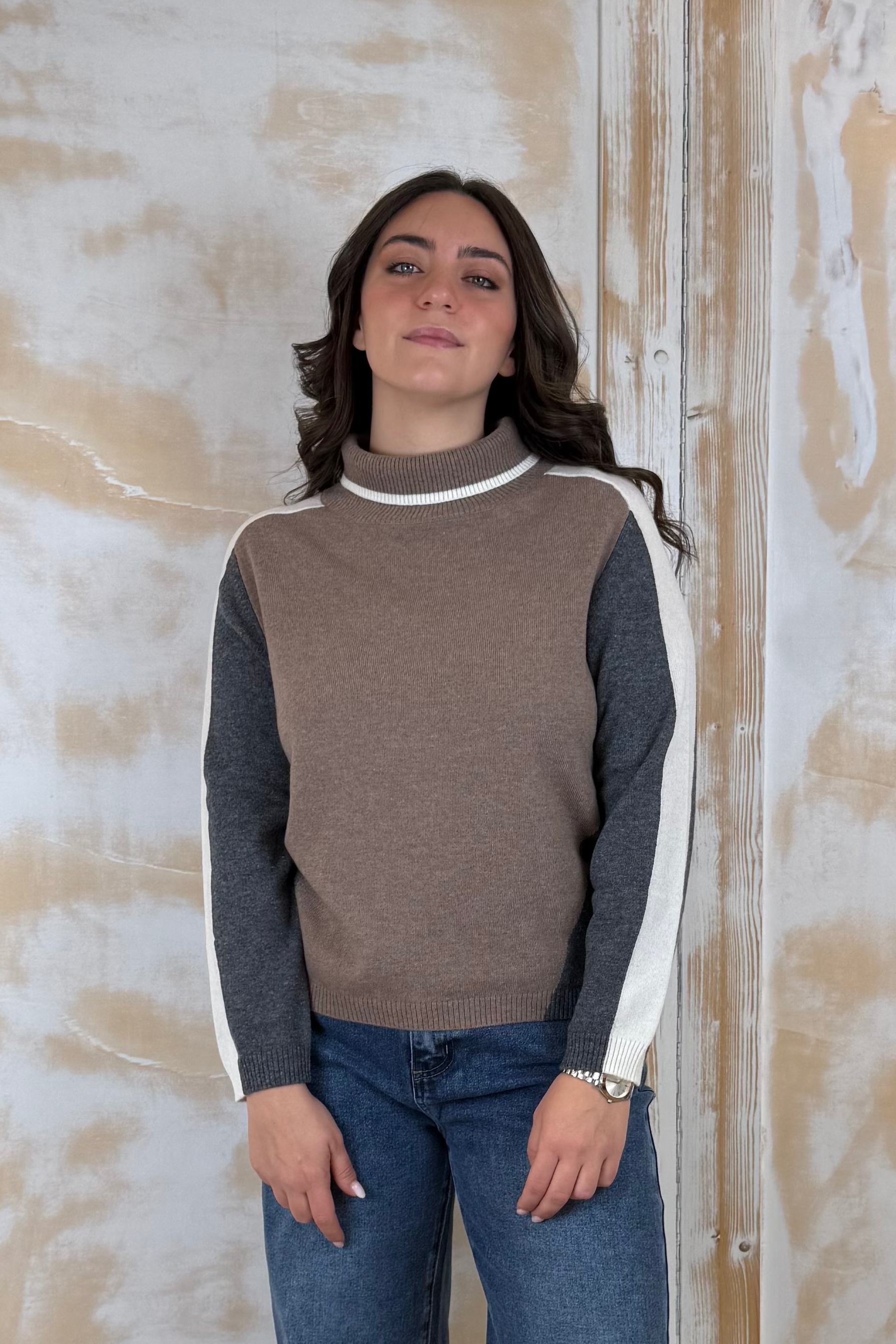 Maglia collo alto in lana e cashmere EMME