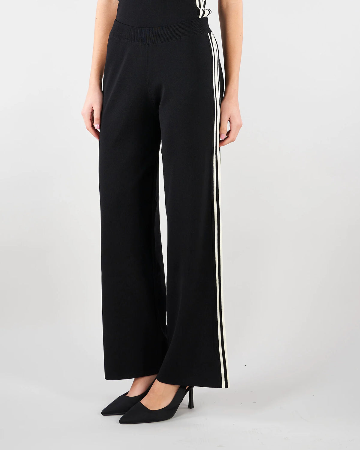Pantalone in maglia con strisce laterali KAOS